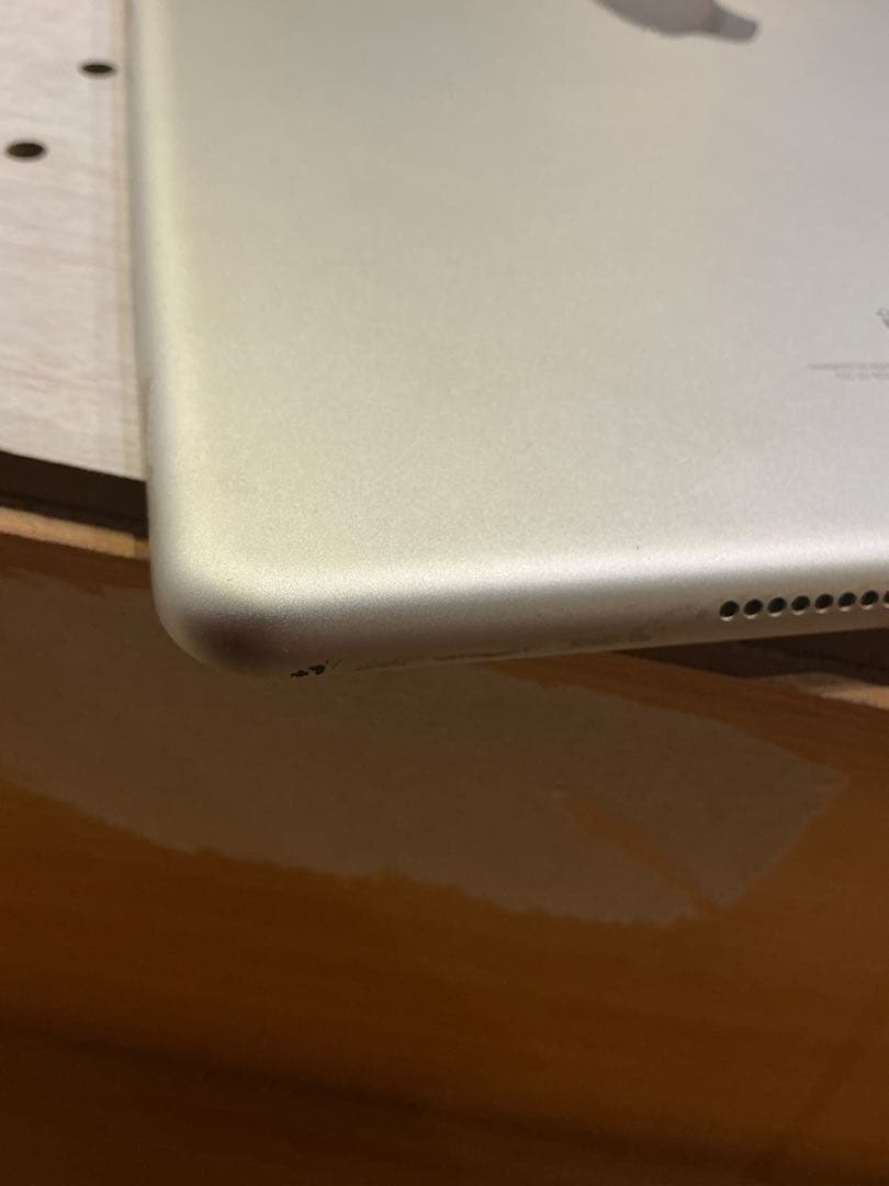 iPad第6世代シルバー 32GB