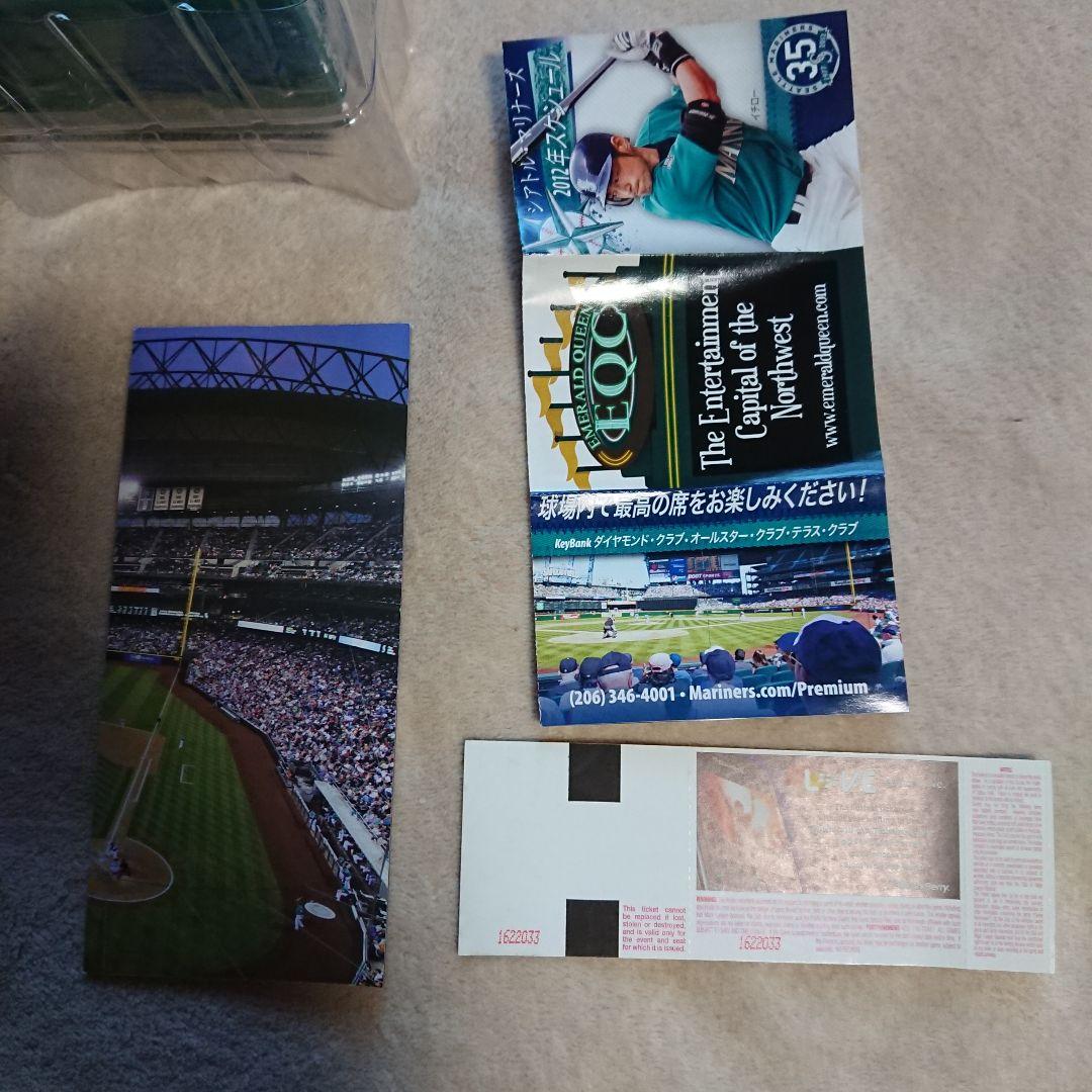 6】イチロー 2012年 球場配布 ボブルヘッドドール〈チケット付き〉