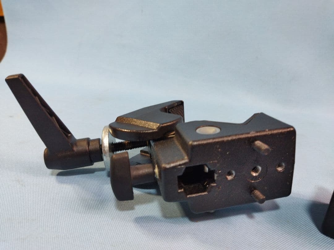 マンフロット　Manfrotto　＃035 スーパー　クランプ　カメラ　スタンド