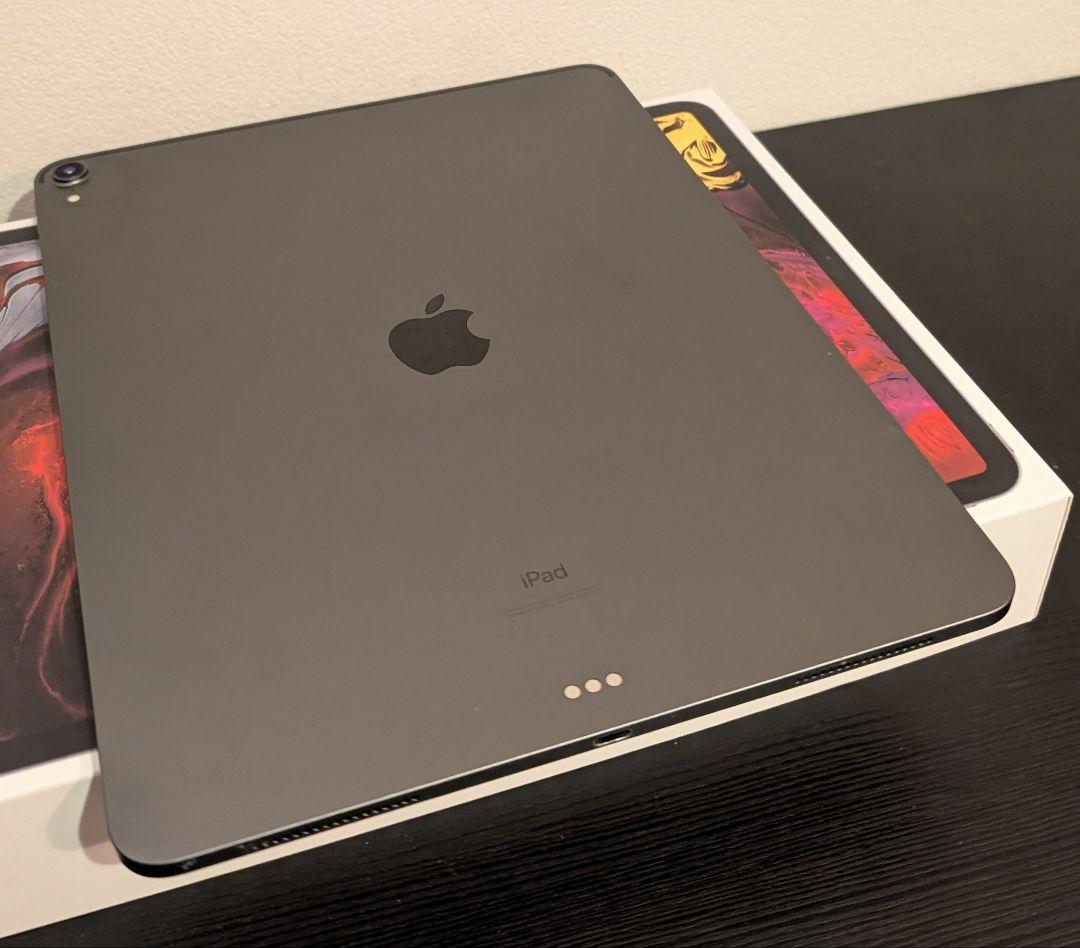 iPad Pro 12.9 (第3世代) 256GB スペースグレイ 付属品完備