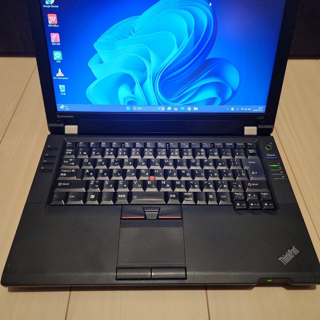 ⭐美品⭐　ノートパソコン　薄型　大容量　Lenovo　持ち運びも可能！