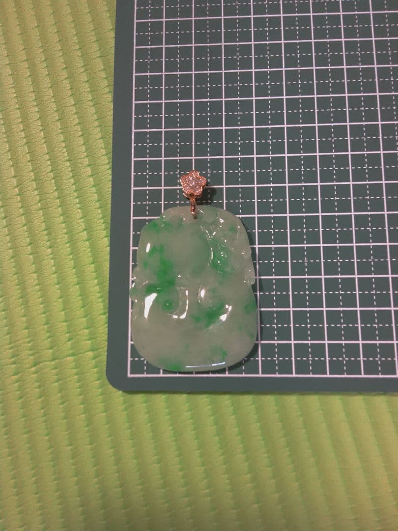 アンティーク★天然翡翠ペンダント★ネックレストップ★《#九運国際貿易》
