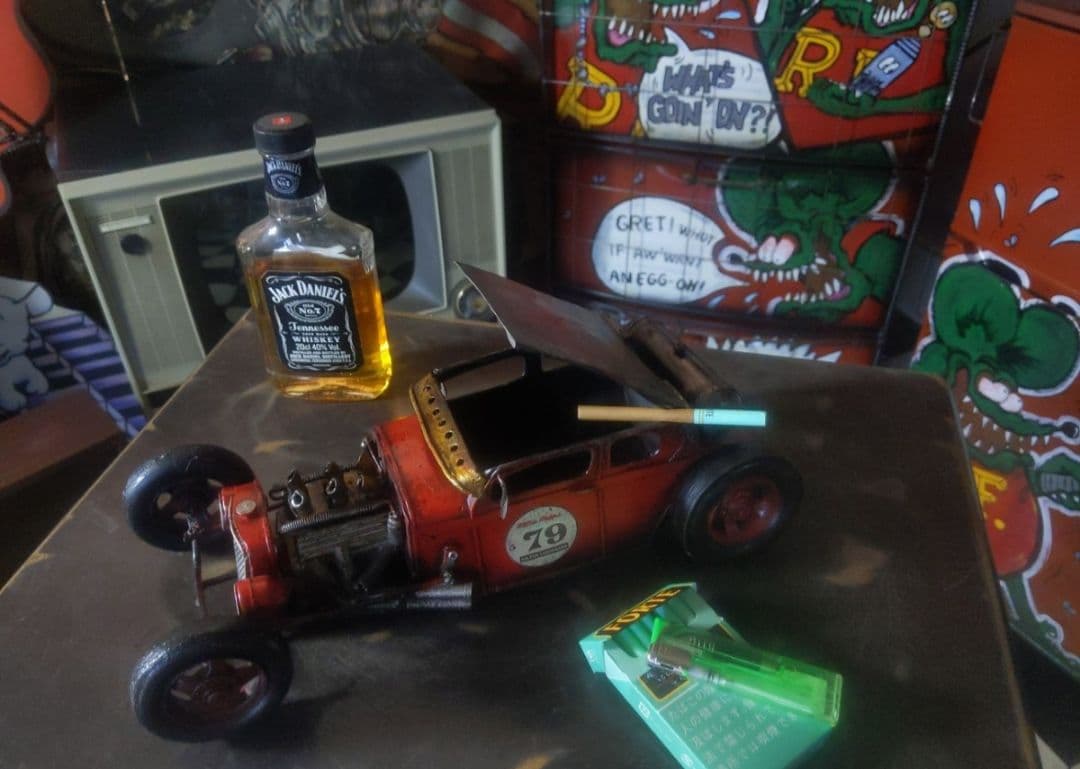 アメリカン雑貨
ホットロッドカー
灰皿
小物入れ
シークレットボックス
#車屋