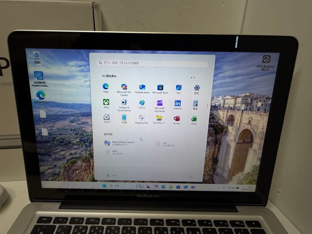 MacBookPRO ダブルOS win11 corei7 SSD512/16