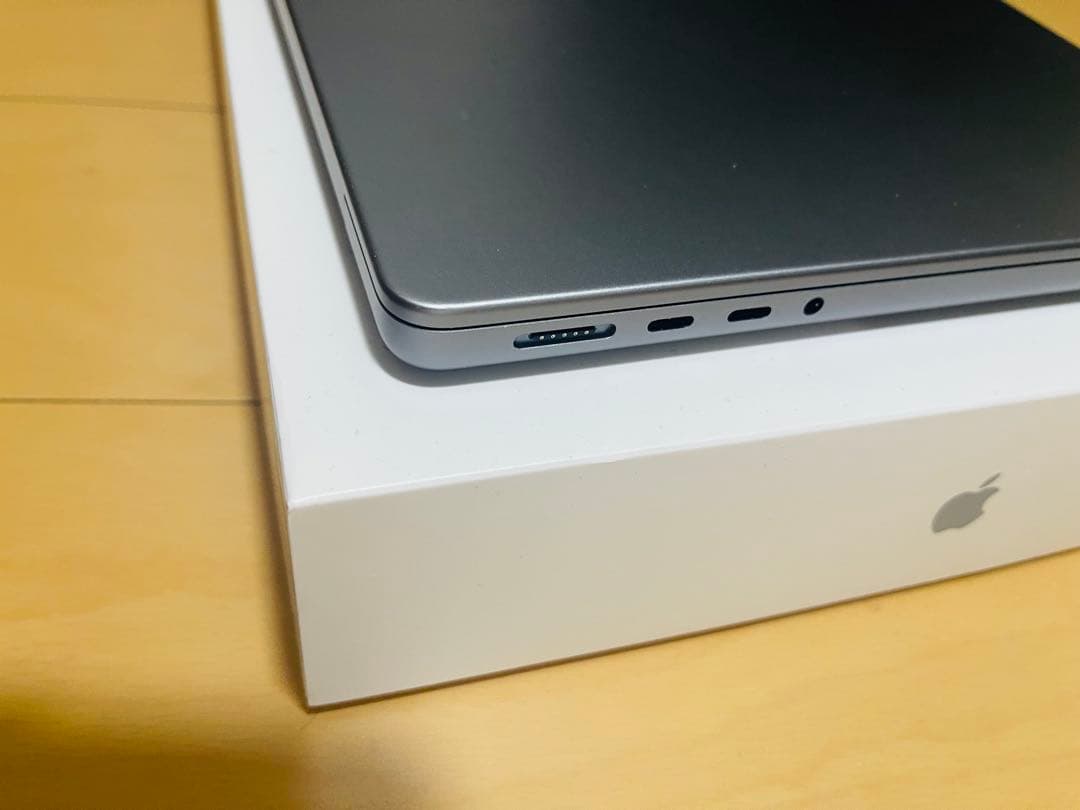 MacBook Pro 14インチM2 2023