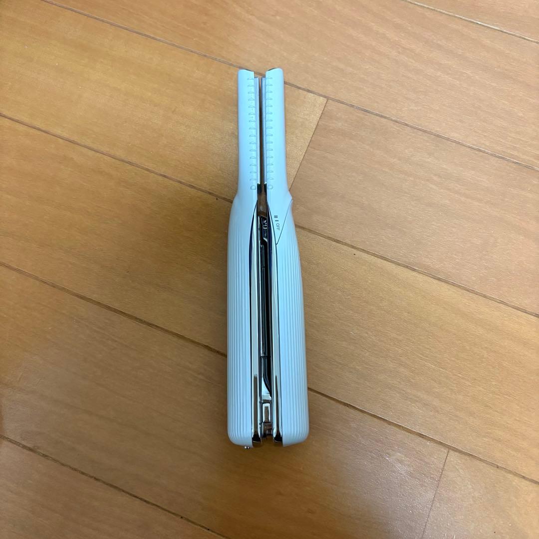 ⚠️本日限定値【美品】ReFa ストレートアイロン フィンガーアイロン ホワイト