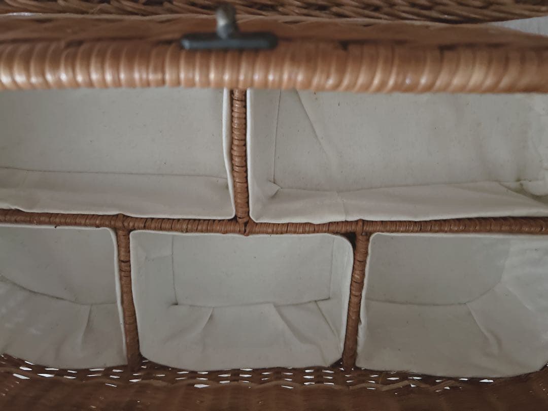 裁縫箱　ラタン製長方形バスケット