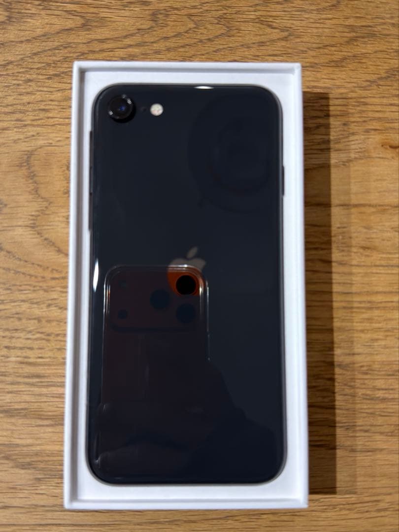 スマートフォン本体 Apple iPhone MHGT3J/A iPhone SE2