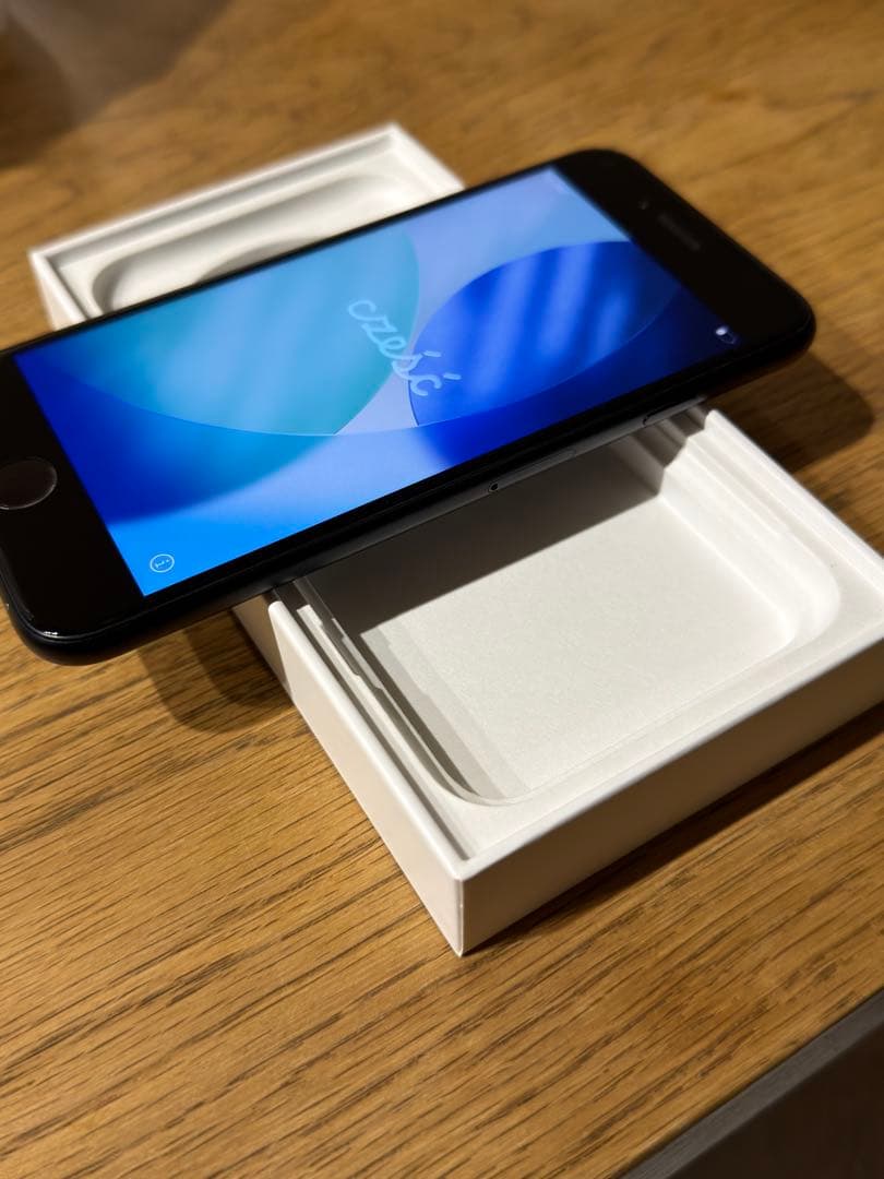 スマートフォン本体 Apple iPhone MHGT3J/A iPhone SE2