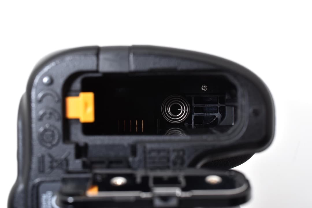 ★ショット数: 13480回・美品★ Nikon D3400 ボディ #1360