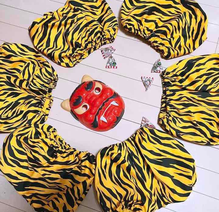 鬼のパンツ＆うさ耳ヘアゴム＆スタイ セット