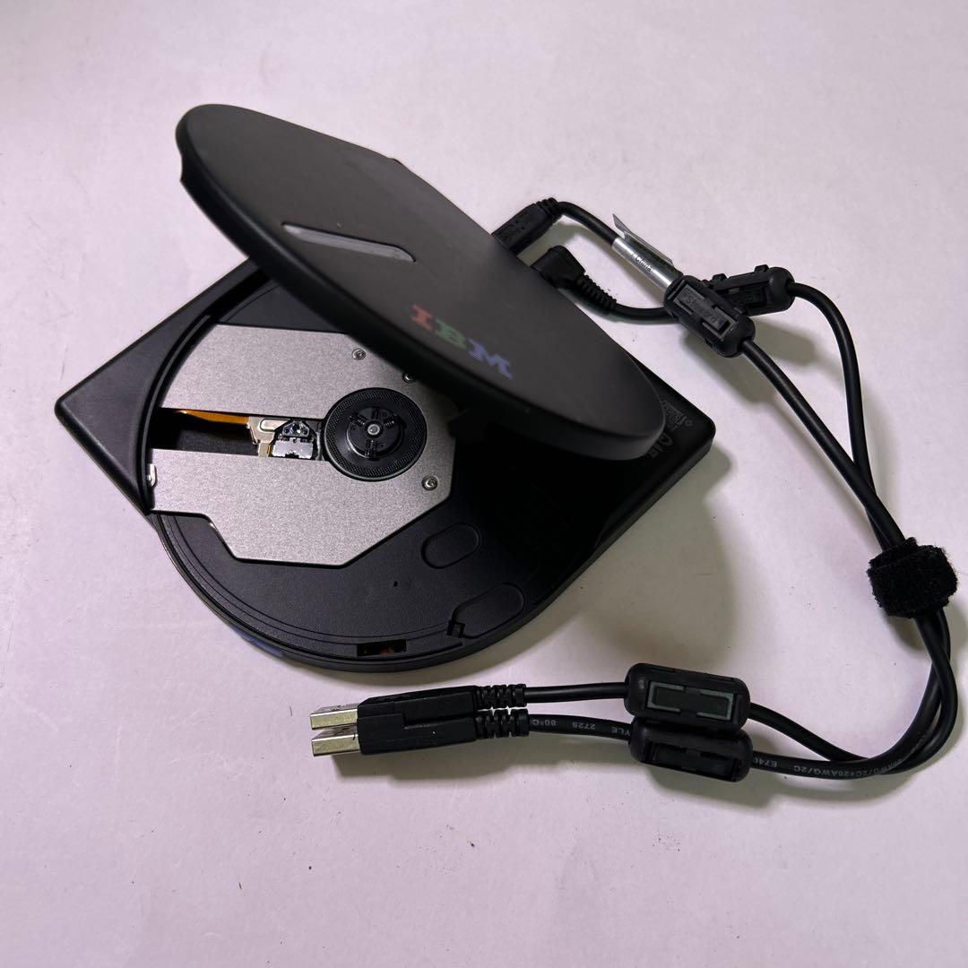 動作品 ビンテージ IBM ThinkPad X40 背面傷あり オマケ付き