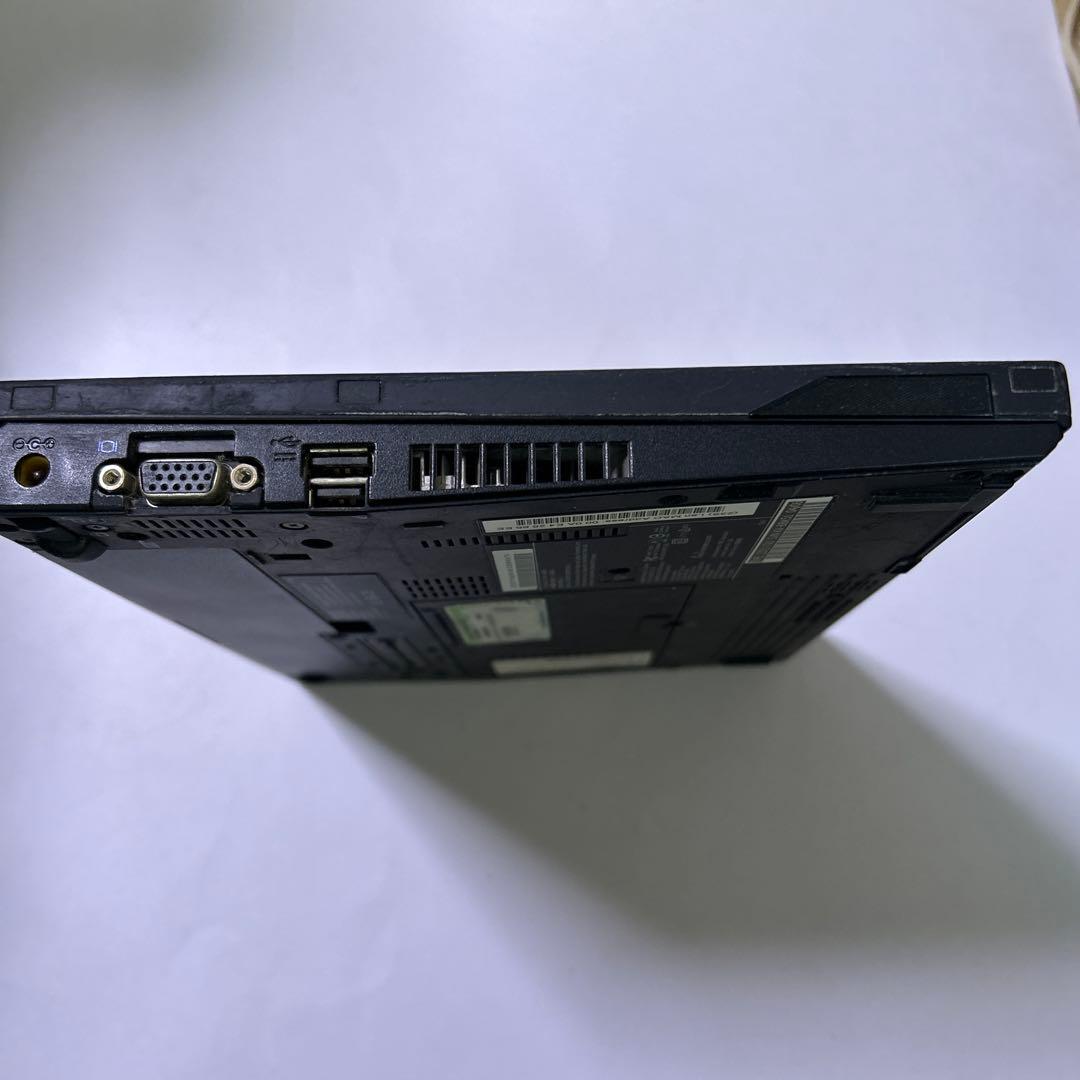 動作品 ビンテージ IBM ThinkPad X40 背面傷あり オマケ付き