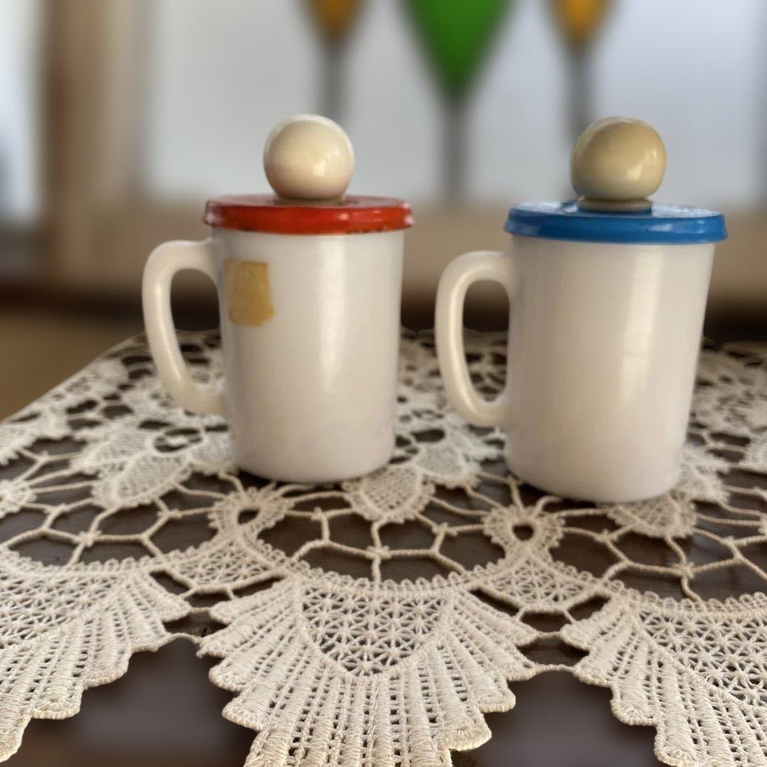 2個セット!Snoopy Charlie Brown AVONマグカップ