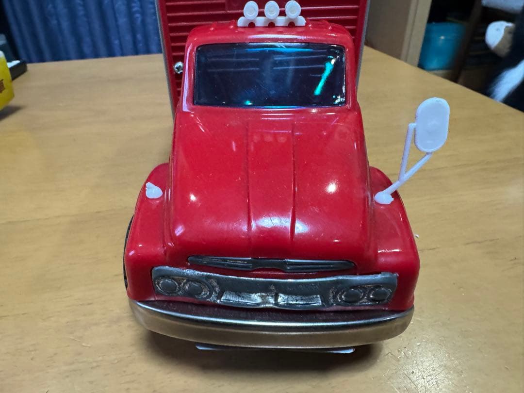 郵便トラック　ブリキ　いすゞ