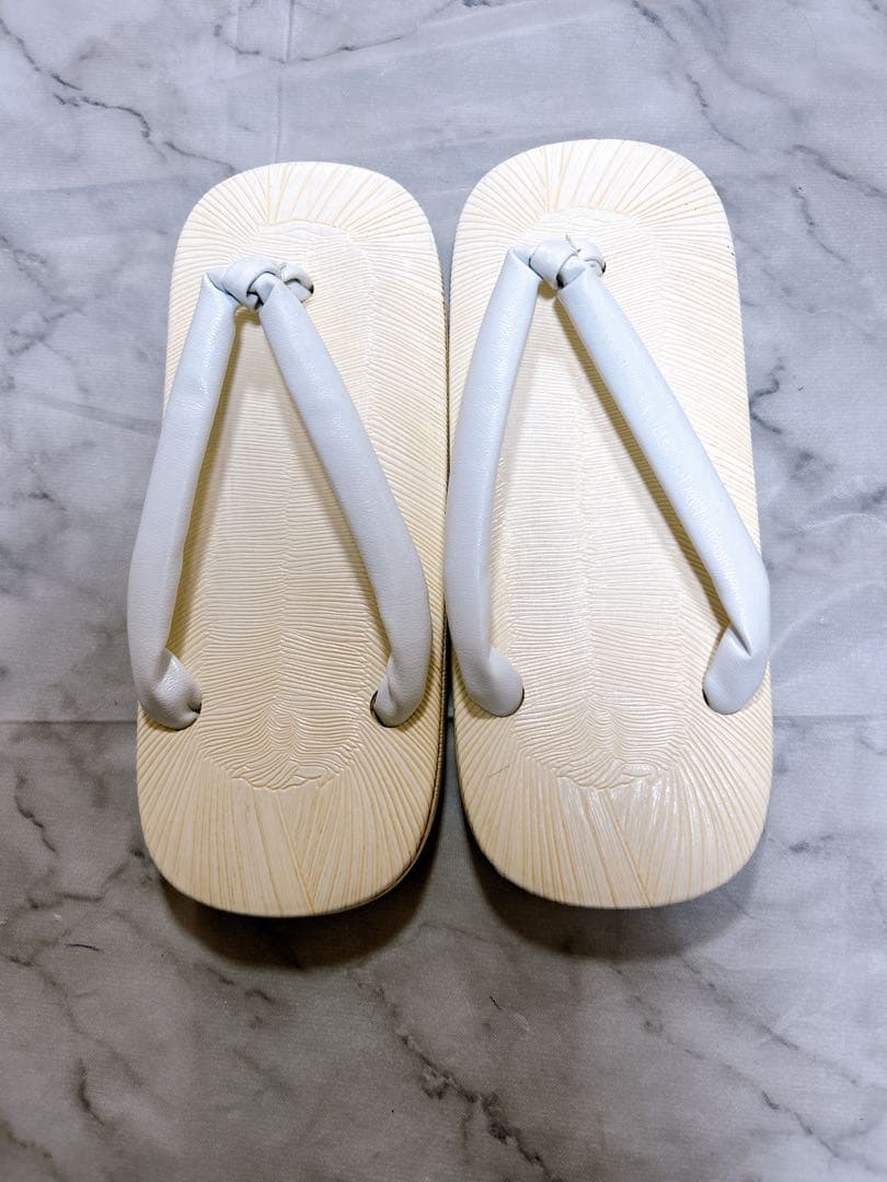 【専用出品】男の子3歳被布＋7歳縦縞袴（小物付き）