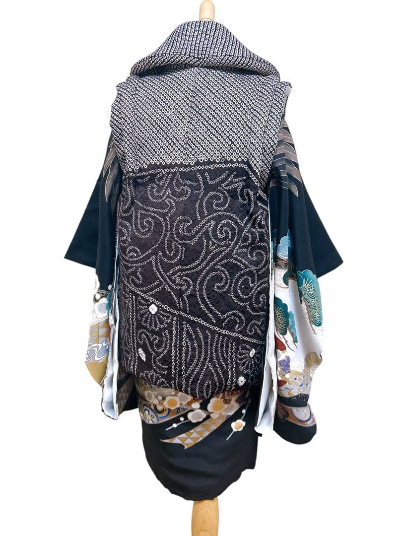 【専用出品】男の子3歳被布＋7歳縦縞袴（小物付き）