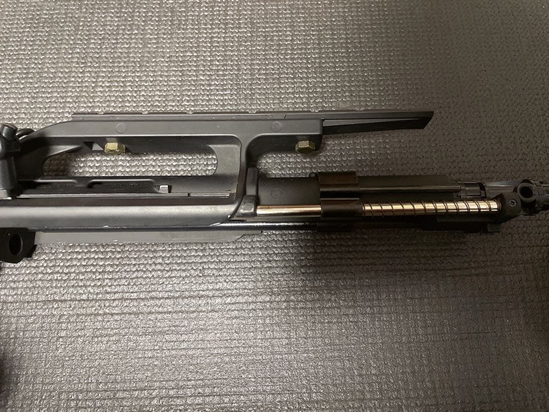 東京マルイSTEYRAUG