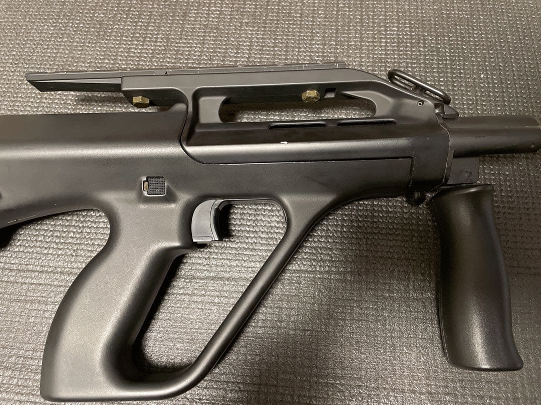 東京マルイSTEYRAUG