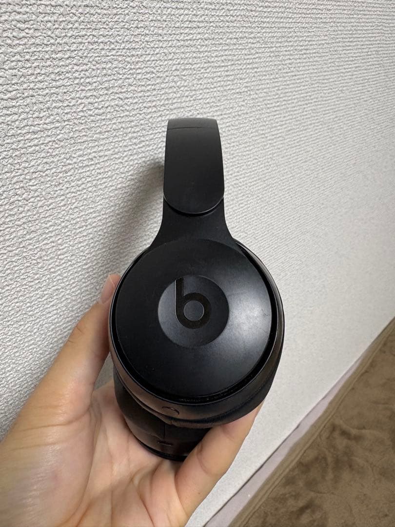 ヘッドホン Beats solo pro