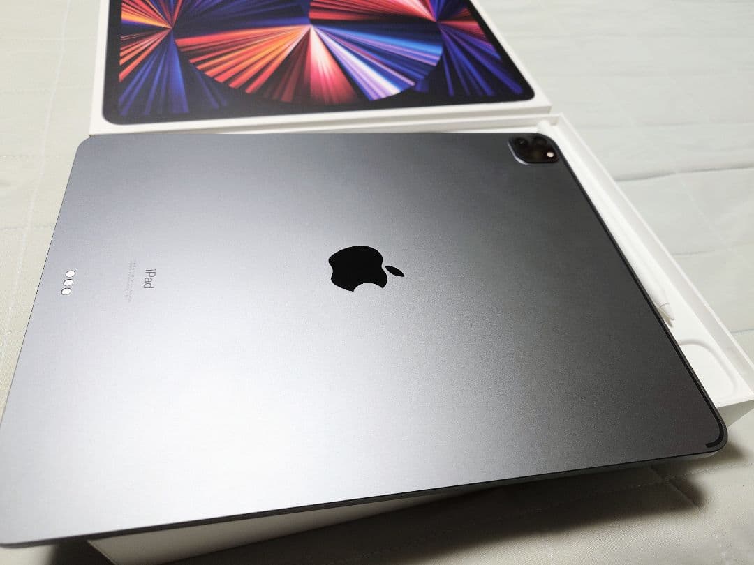 iPad Pro 12.9インチ 本体 + Apple Pencil