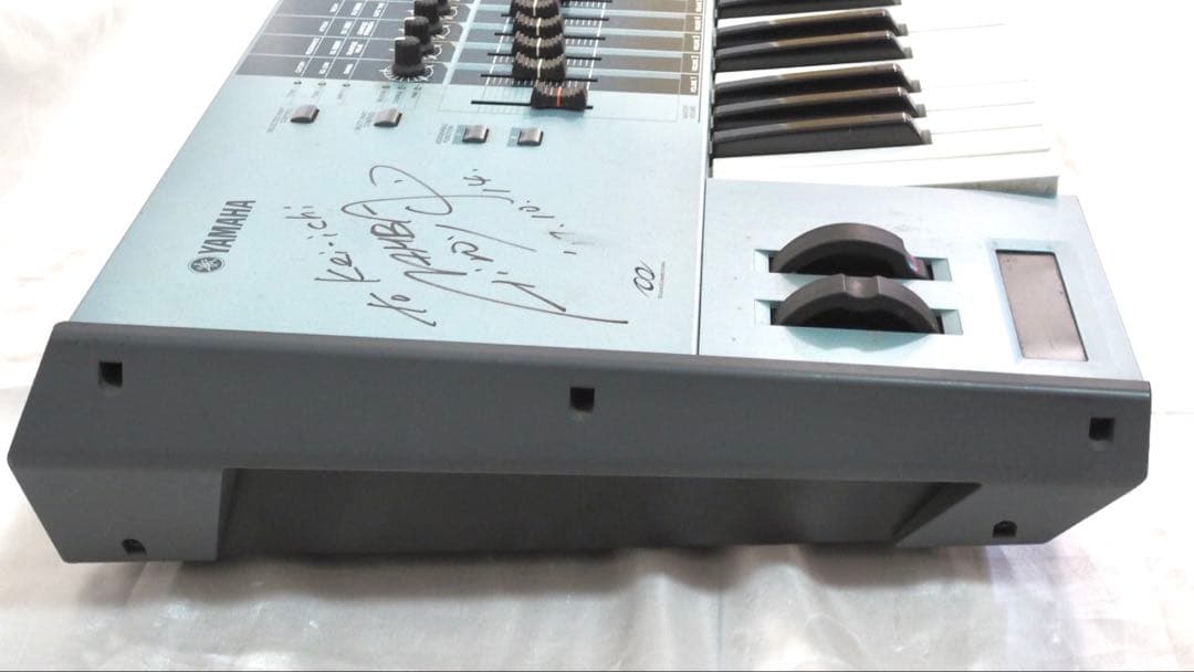 YAMAHA MOTIF XS7 シンセサイザー ハードケース付き