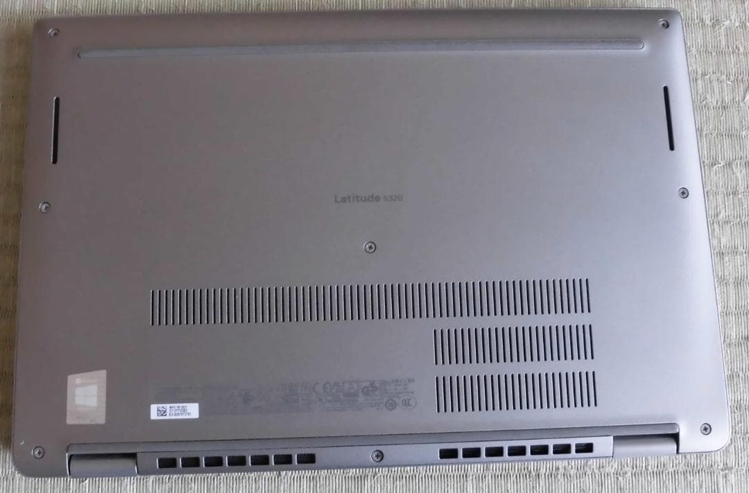 Windowsノート本体 Latitude 5320/i7/16/512/WiFi6/BT5.1/2024