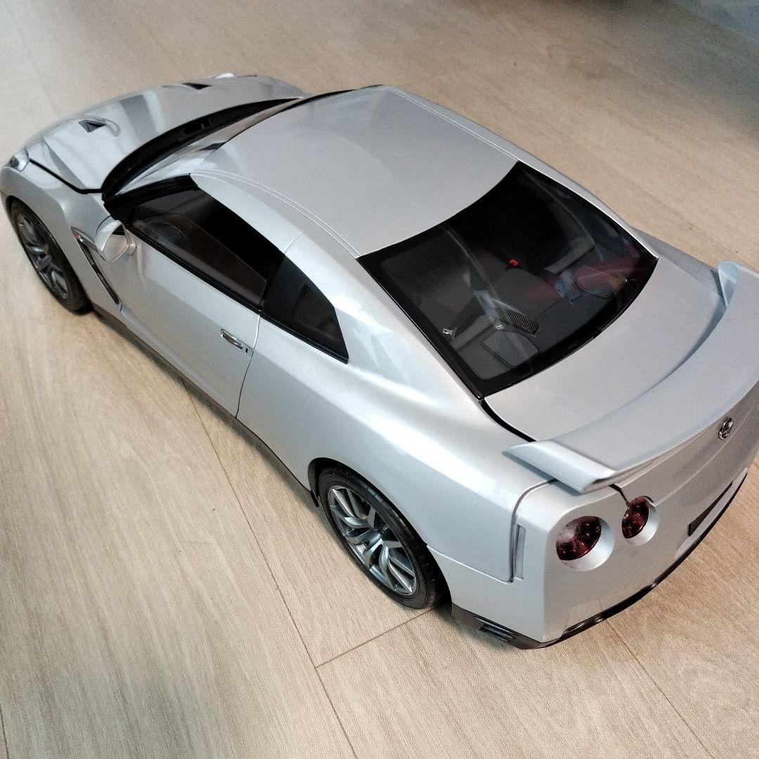 か*う様 アシェット Nissan GT-R 1/8スケール 完成品