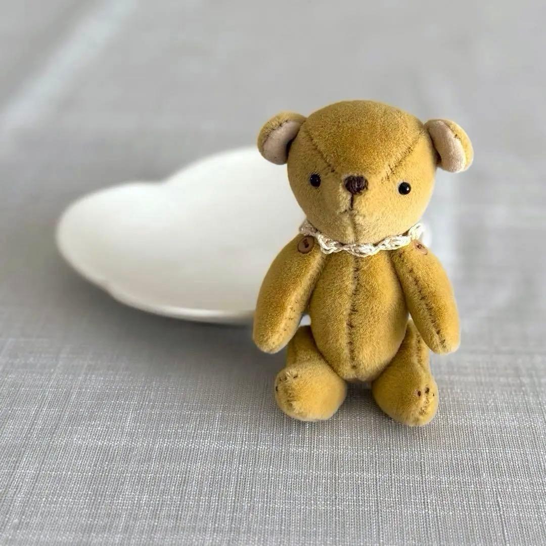 人気作家様ハンドメイド◾️小さなくまのぬいぐるみ◾️ベージュ◾️テディベア ミニチュア