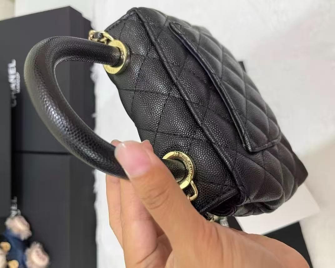 シャネル ノベルティ ショルダーバッグ