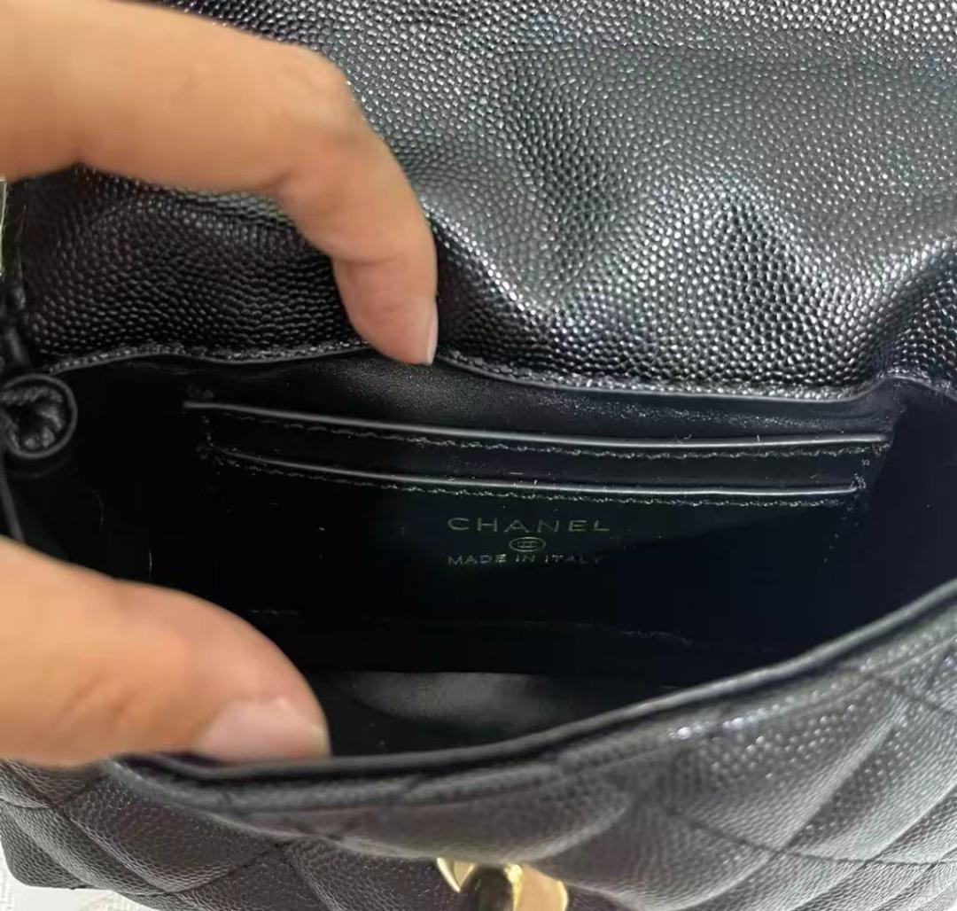 シャネル ノベルティ ショルダーバッグ