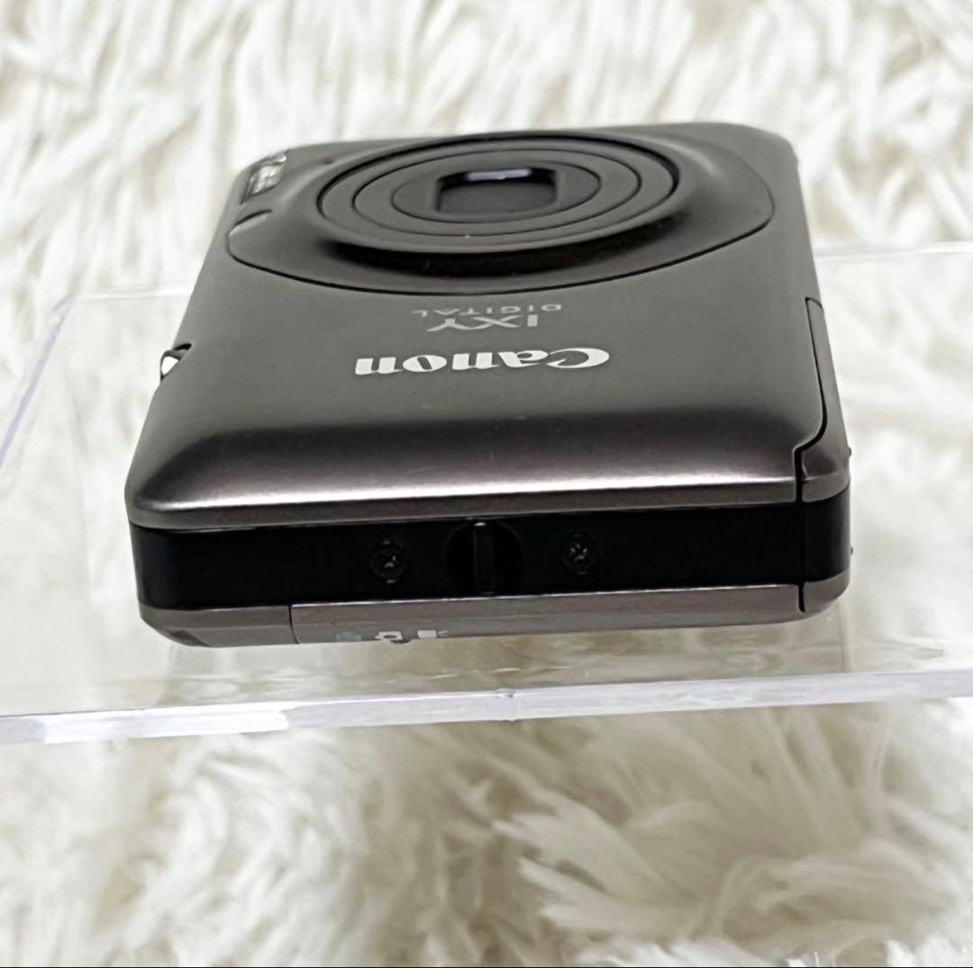 【専用】 IXY DIGITAL 220 IS コンデジ　デジカメ Canon