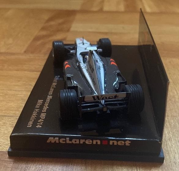 ミニチャンプス 1/43 マクラーレン MP4/14 ハッキネン 1999