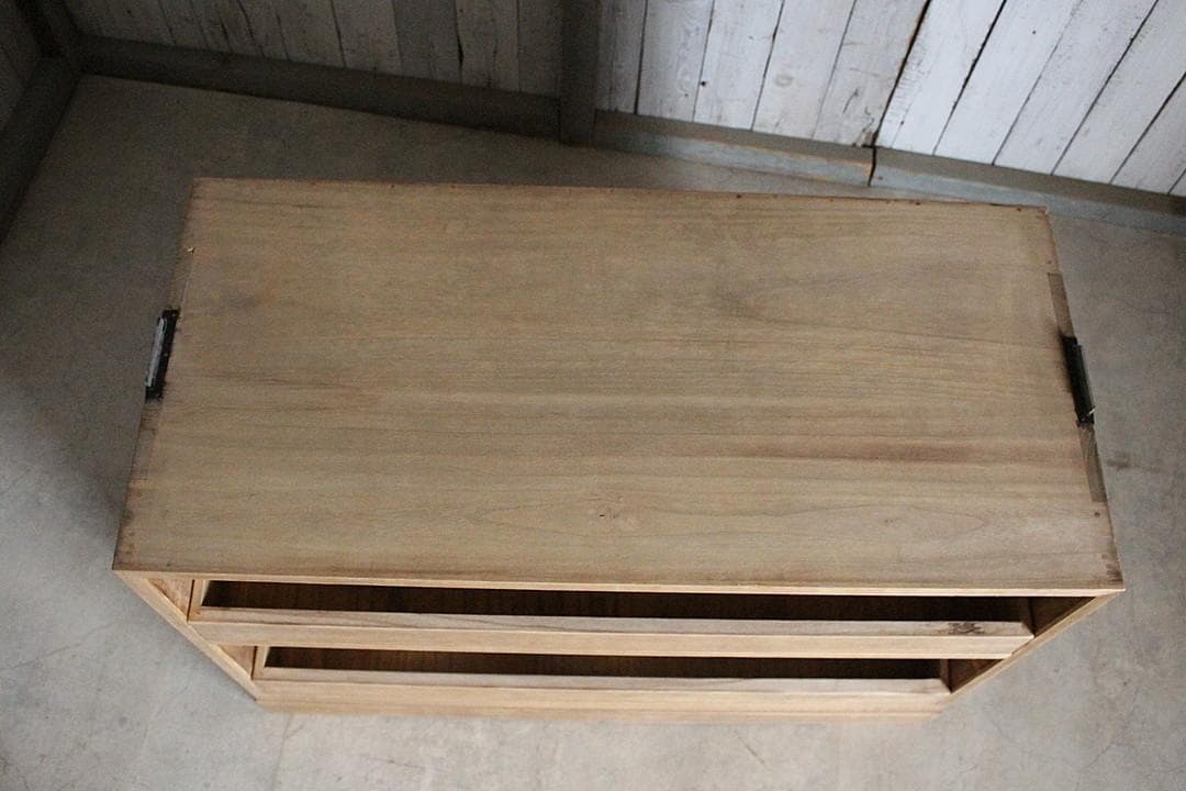 古い木製の引き出し　2段　食器棚　シャツケース　収納棚　チェスト　古家具