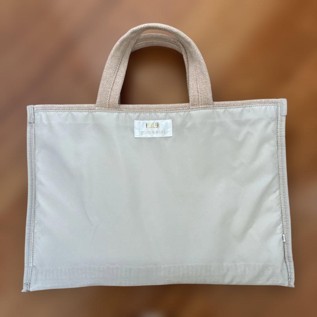 フェイラー　ピオヌンナル　コラボ　ベージュ