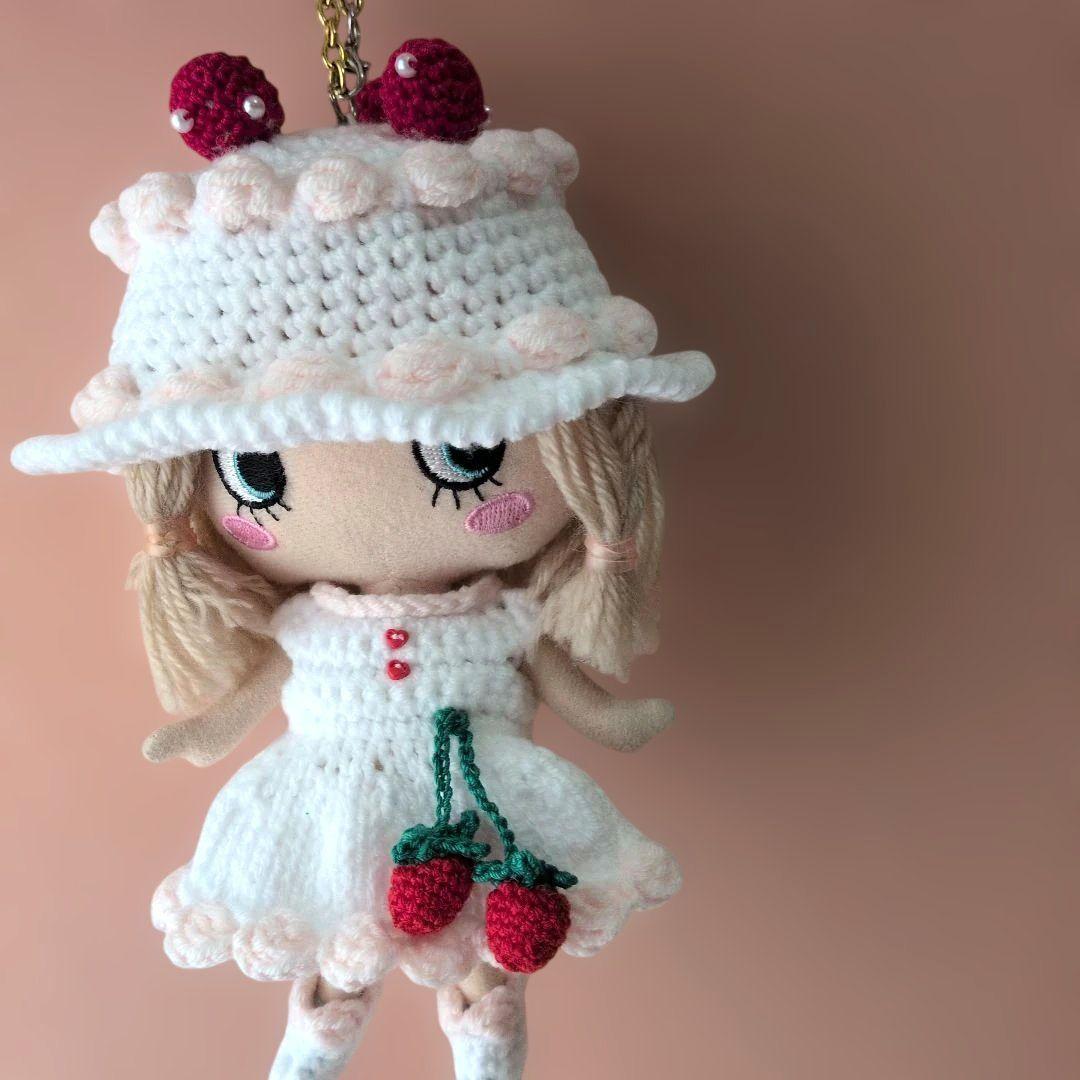 ハッピードール　イーマリーちゃん苺ケーキアウトフィットno.E153