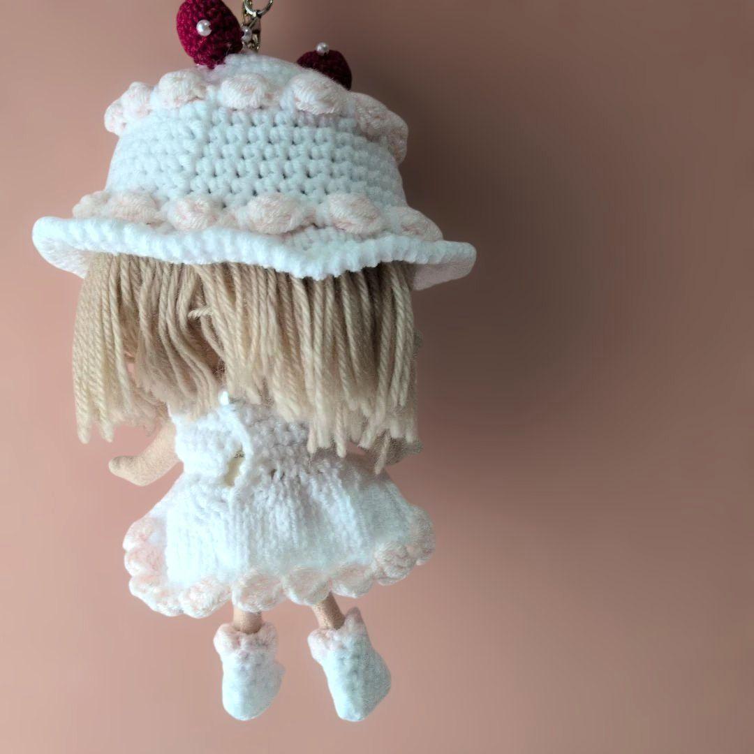 ハッピードール　イーマリーちゃん苺ケーキアウトフィットno.E153