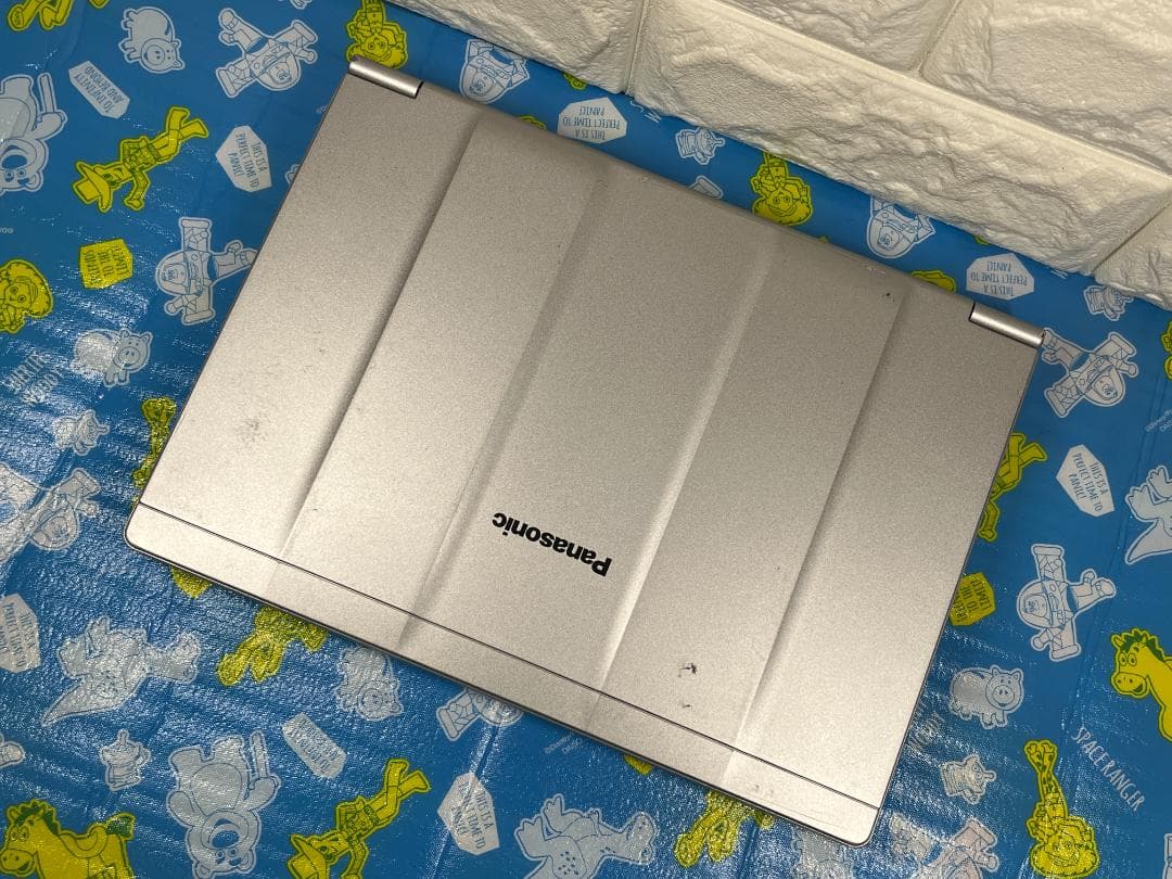 レッツノート 軽量・頑丈 CF-SV7 パナソニック Office2024