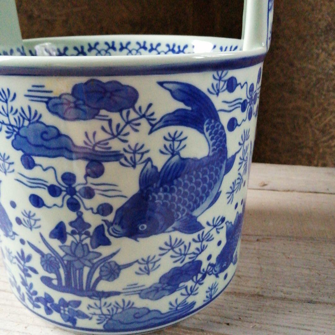 伊万里　染付鯉図手桶　18.5cm　大正～昭和中期