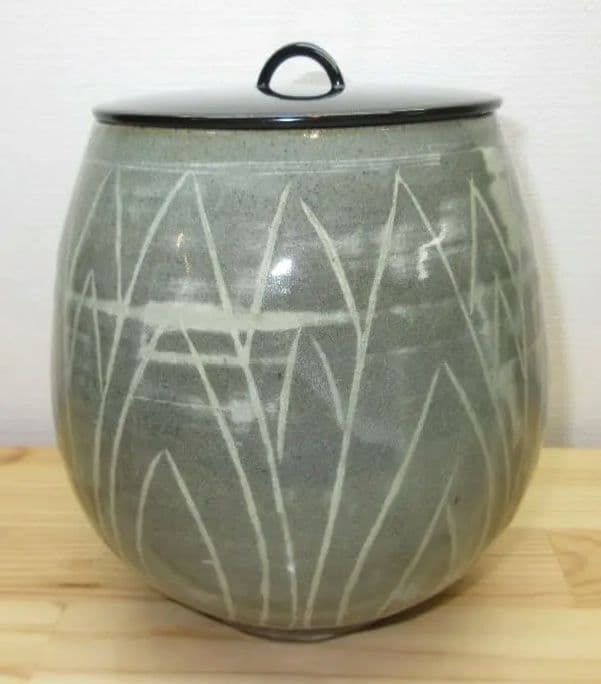 送料込【逢絢亭】茶道具 水指 高麗 花三島手 象嵌水指 平太郎作 共箱入り