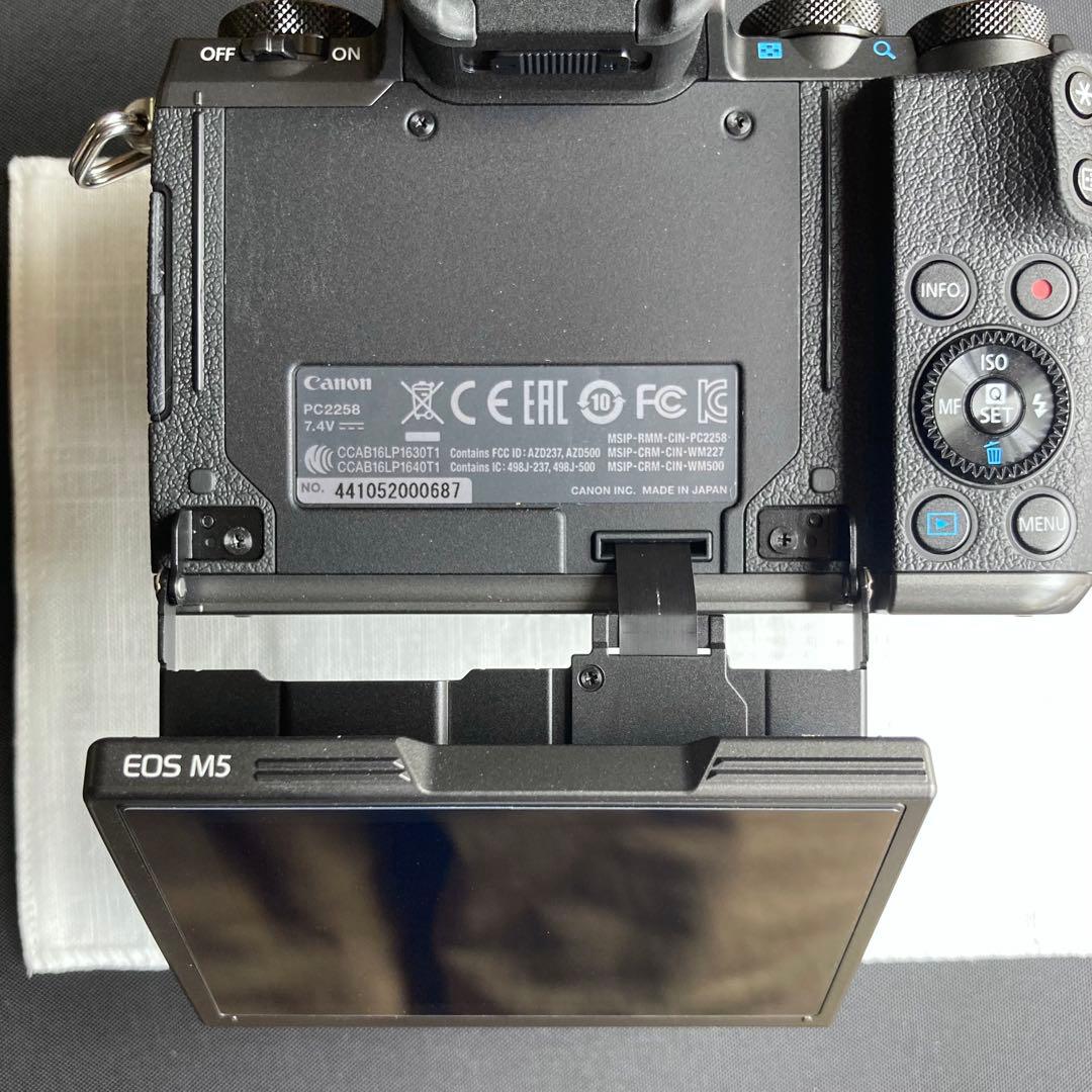 Canon EOS M5 レンズ2本　EFマウントアダプターなど本日限定の値下げ