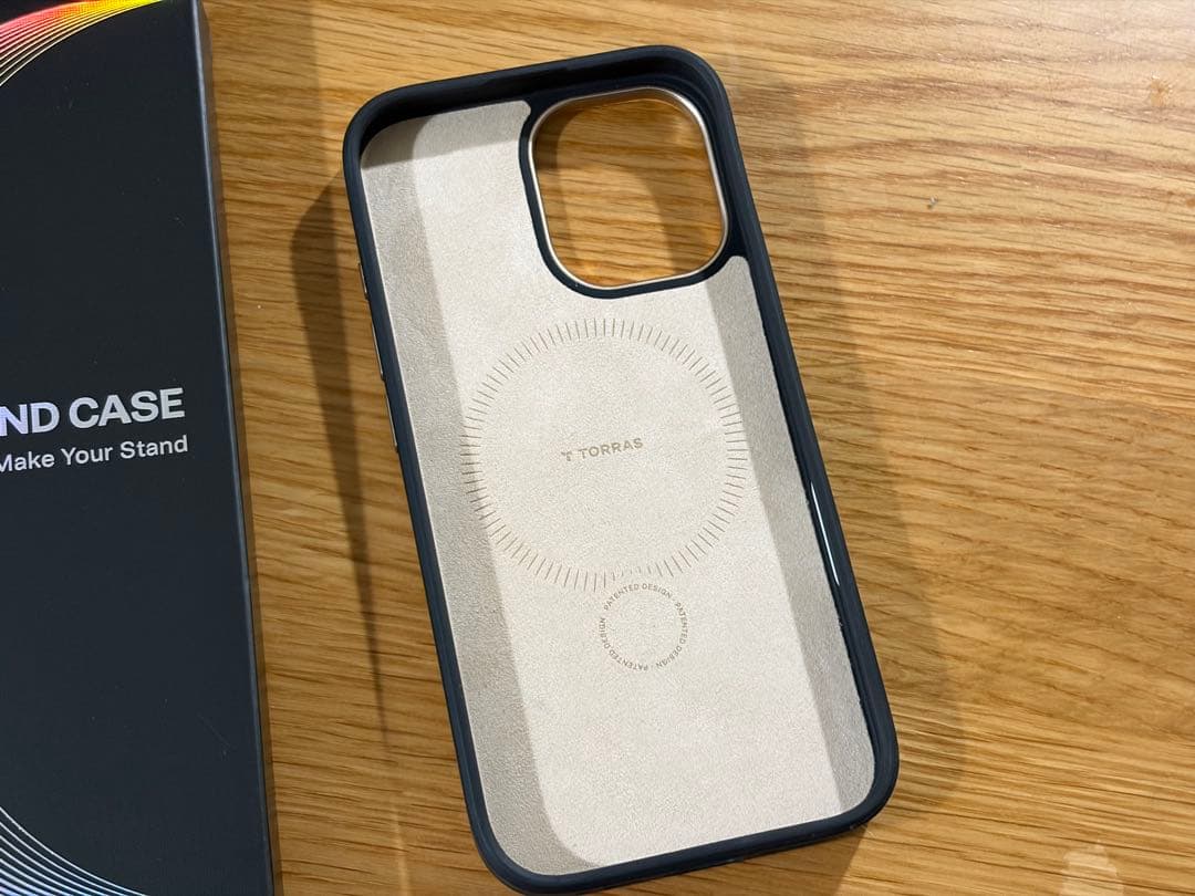 TORRAS Ostand Q3 レザートーン パールグレー iPhone17