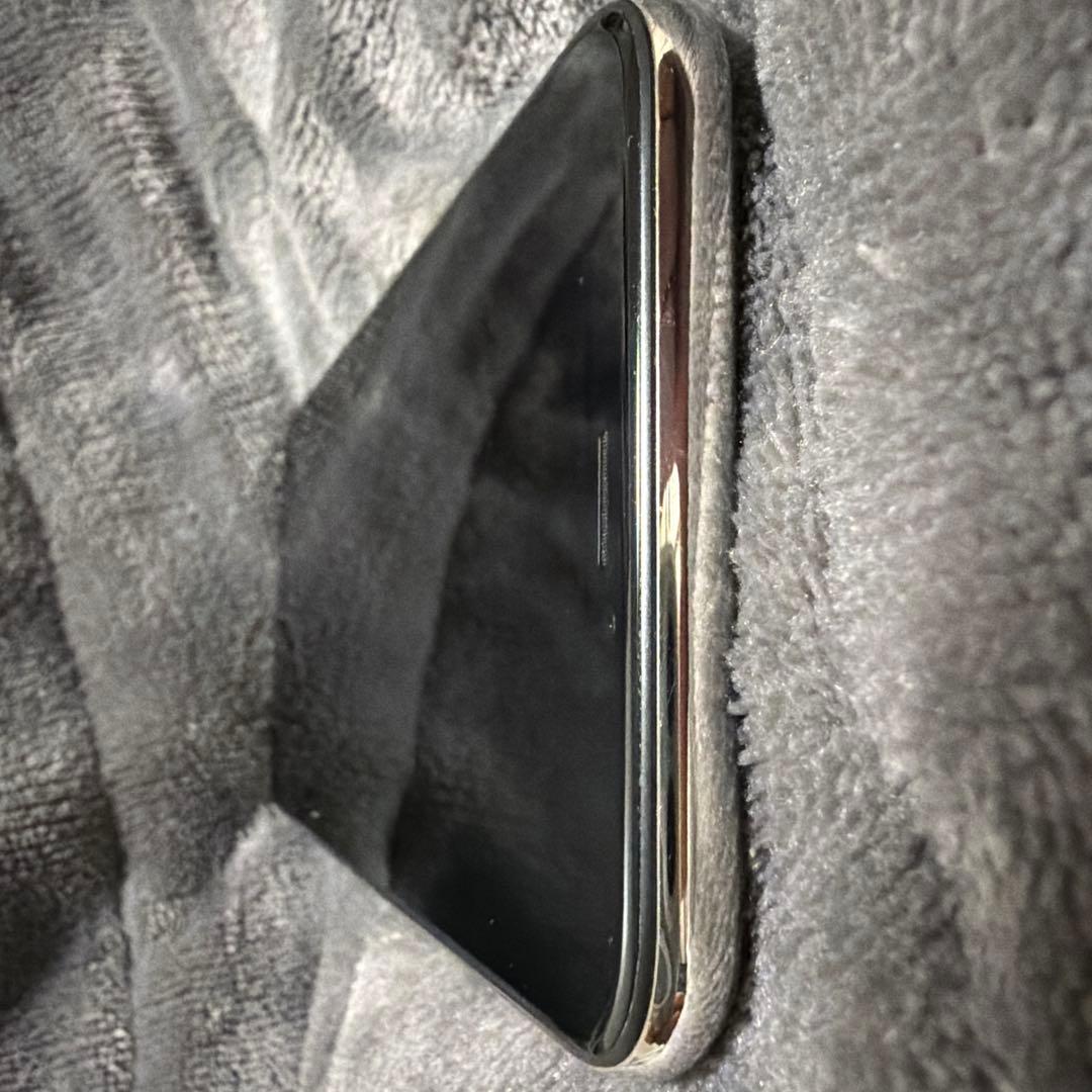 Apple iPhone X 64GB シルバー SIMフリー スマホ