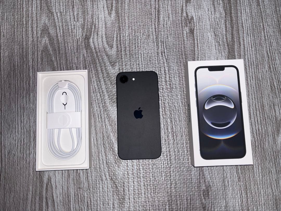 Apple iPhone16e 512gb ブラック 本体