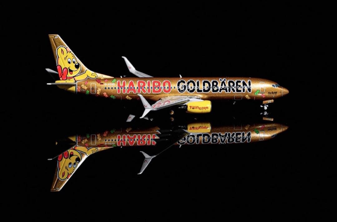 航空機・ヘリコプター 1:400 B737-800 TUI D-ATUD 'Haribo Livery