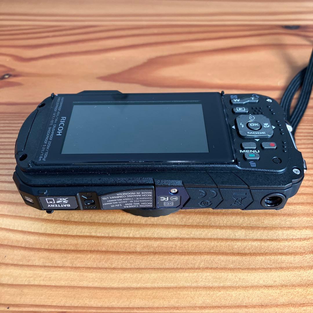 RICOH WG-40W デジタルカメラ　防水・防塵・耐衝撃