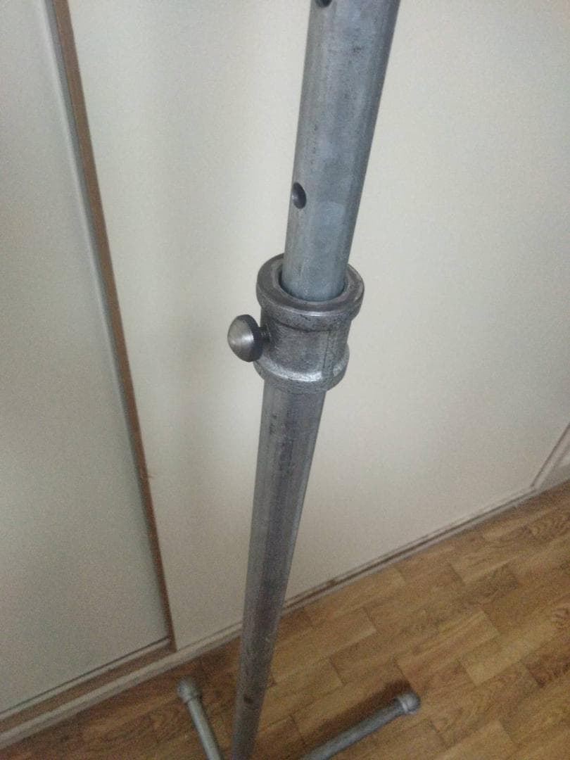ヴィンテージ アイアン ハンガースタンド