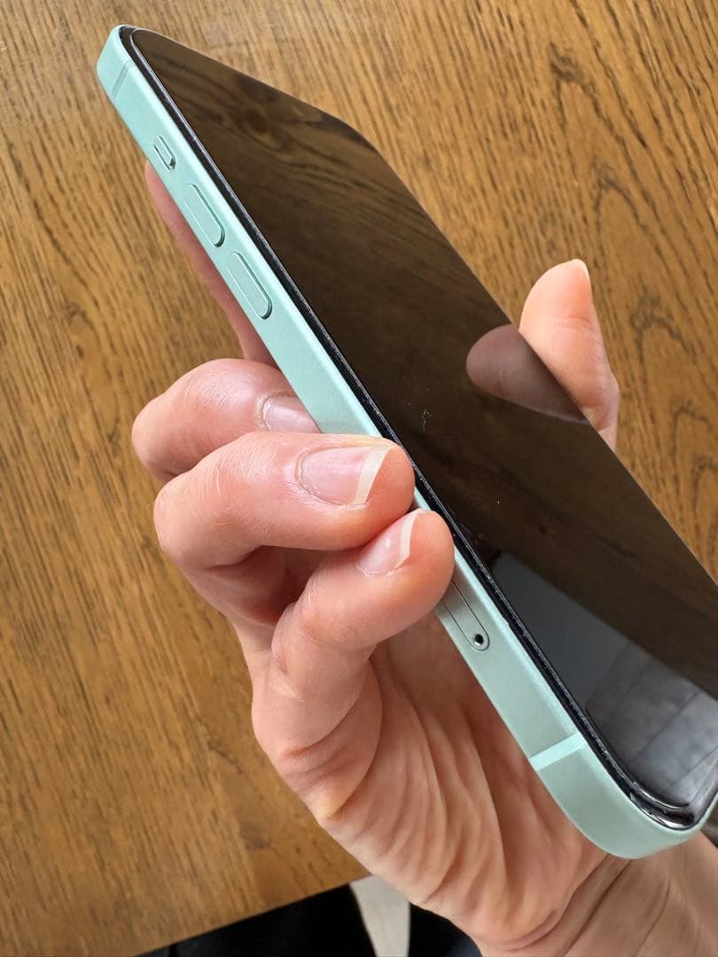 Apple iPhone 15 グリーン 本体