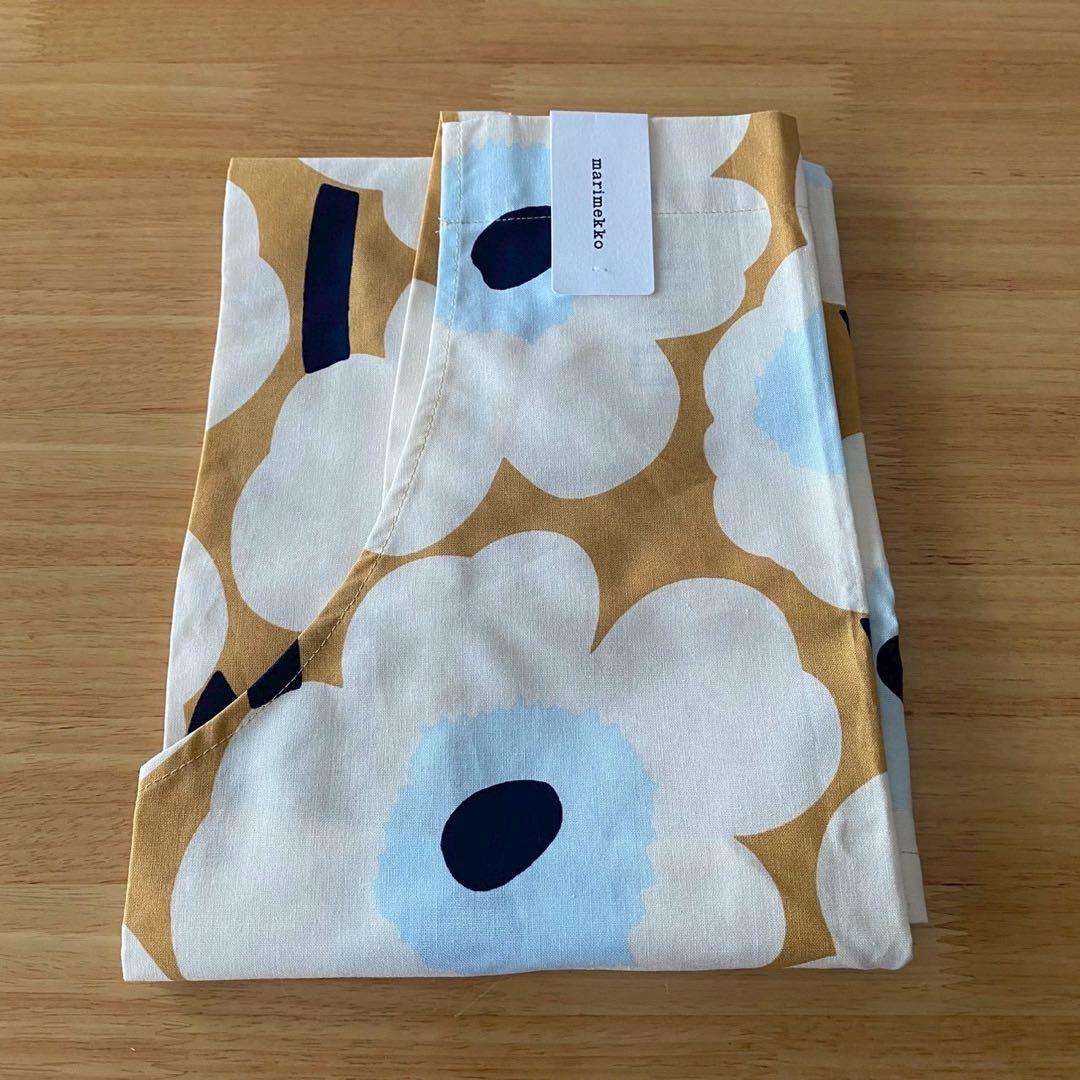 マリメッコ　エプロン