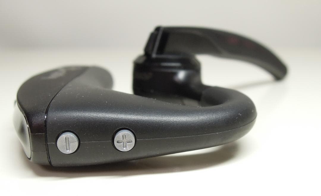 ◆現行モデル◆Poly ロゴ◆Voyager 5200＆充電ケース◆セット◆